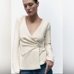 NWOT Zara brooch top